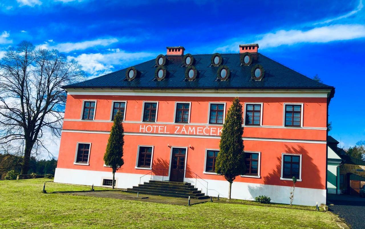 Wellness Hotel Zámeček Jetřichovice Exterior foto